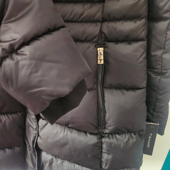 *NWT - Tahari Dana Hooded Faux Fur Trim Puffer Coat - Black - XL- $320 Retail - Picture 12 of 14